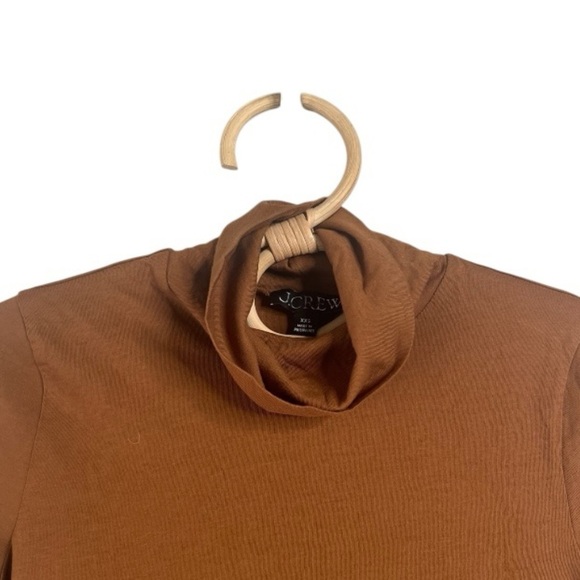 J. Crew Tissue Funnel Neck Rich Coffee
Brown Long Sleeve Layer NEW BL022 - Picture 3 of 16
